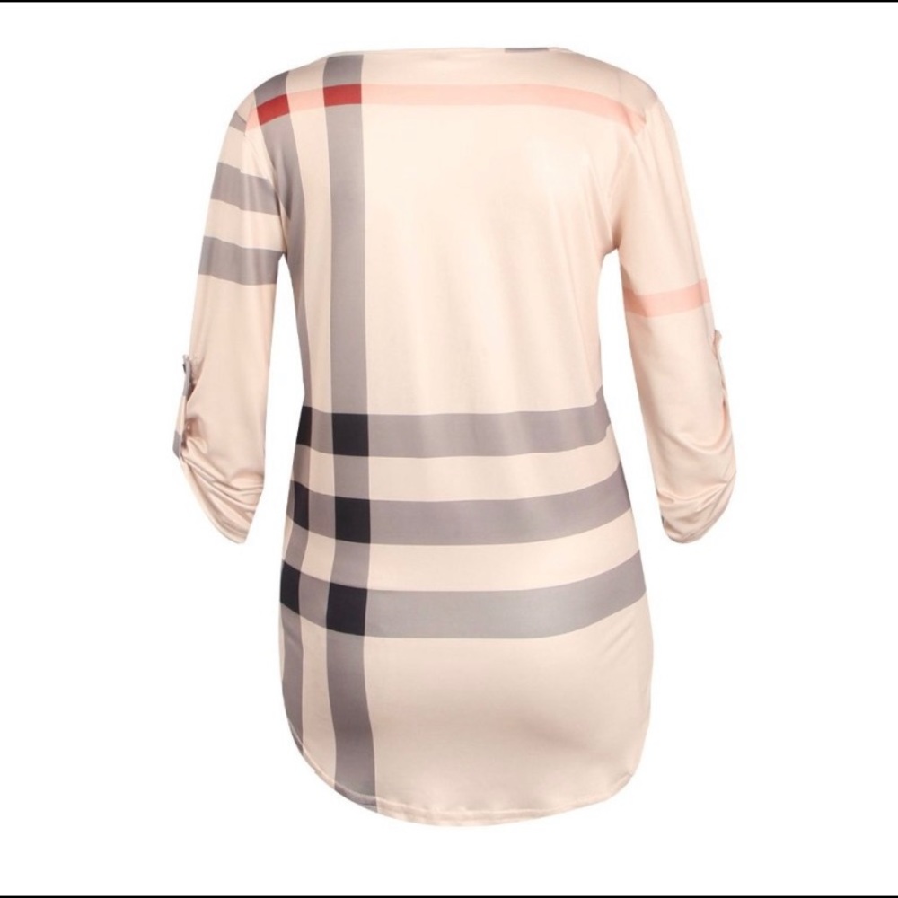 2/3 sleeve v-neck plaid shirt - Picture 2 of 4
